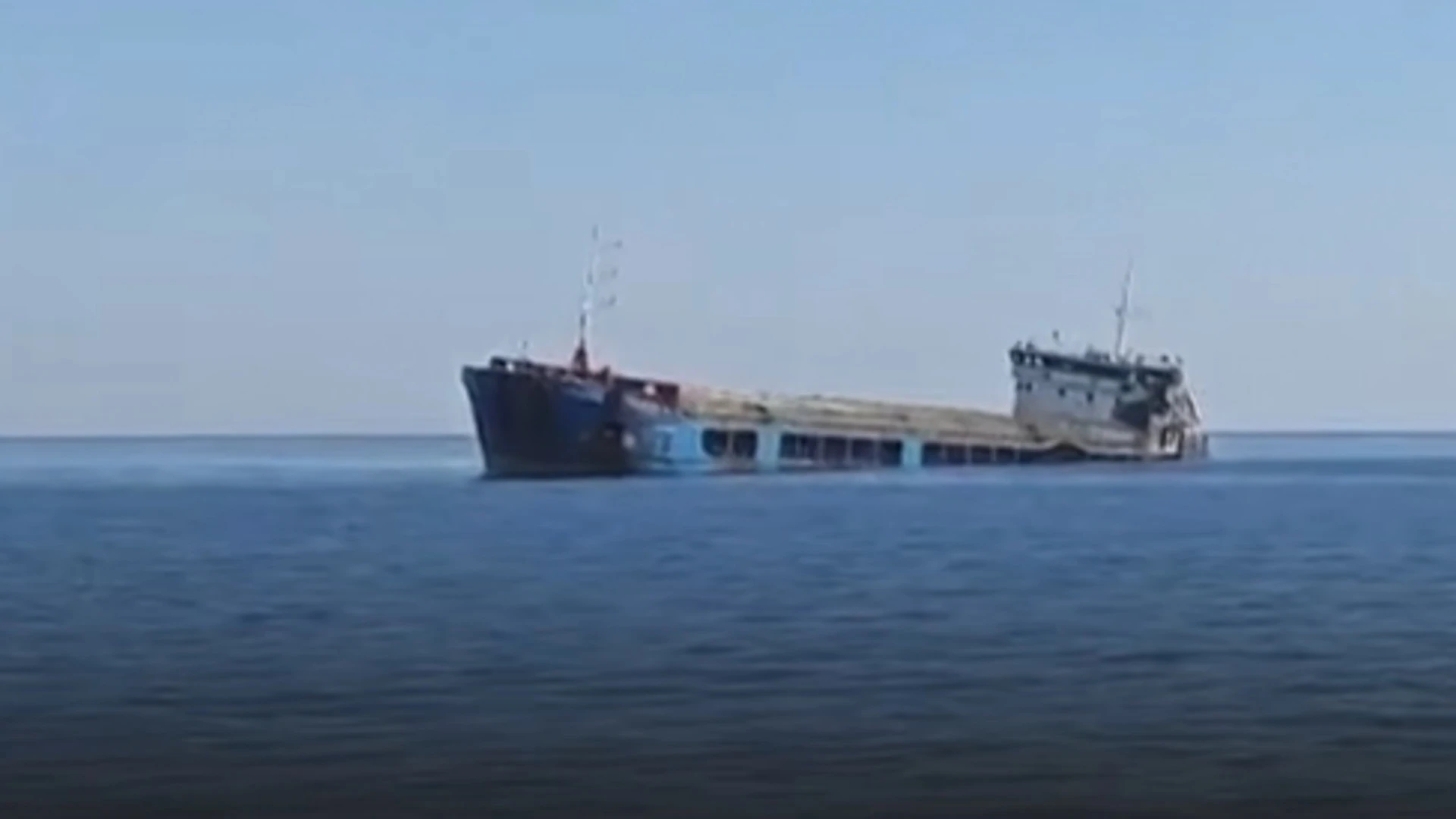 Rusland valt schip van NAVO-land aan: &acute;Verschillende doden&acute;