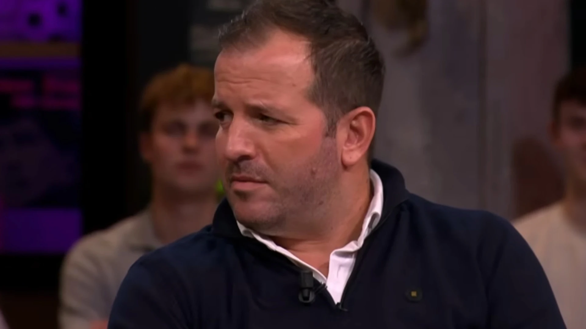 Rafael van der Vaart haalt uit na vertrek Estavana bij VI: &acute;Megatrots&acute;